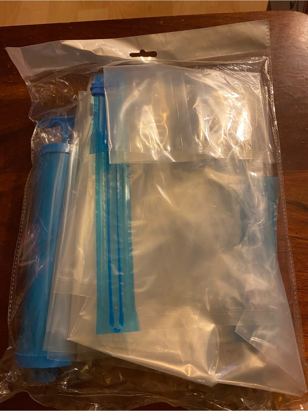 Vacuum Storage Bags with Blue Hand Pump